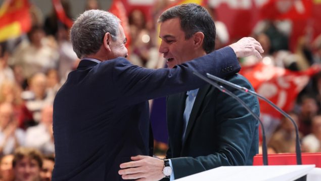Sánchez piensa en Zapatero como su relevo si dimite