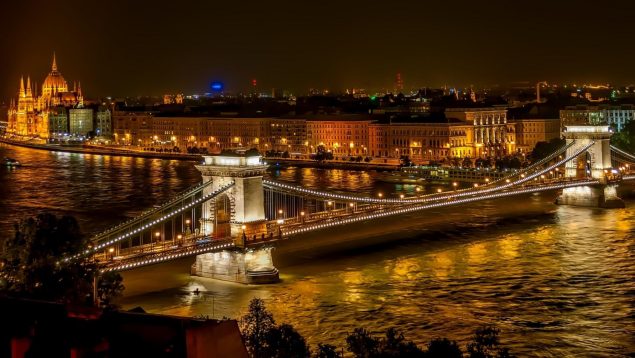 Estos son los 5 imprescindibles que debes visitar si viajas a Budapest