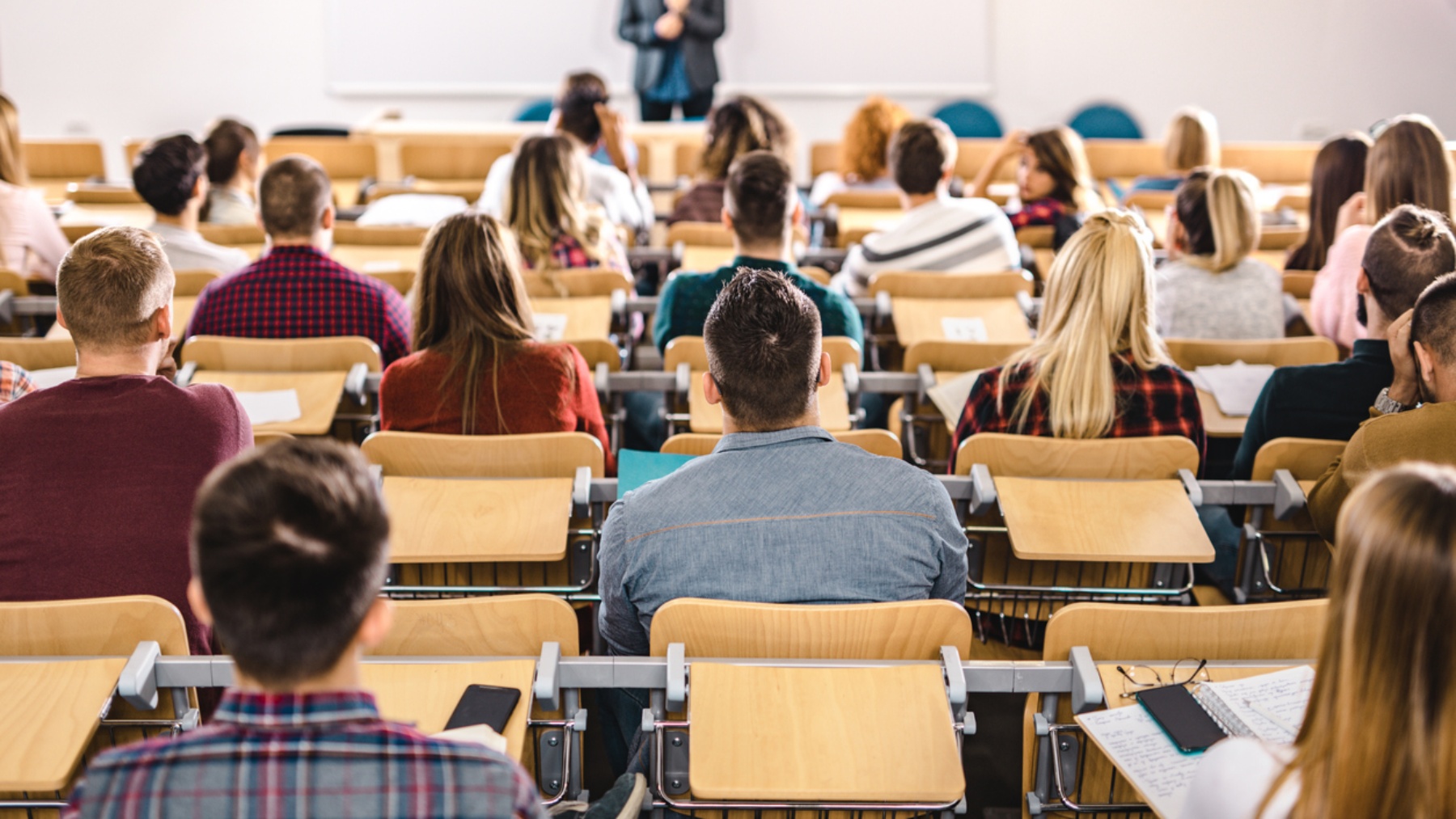 Alumnos en una clase. (Fuente: iStock)