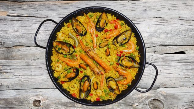 Las redes están que trinan con estas croquetas de paella de chorizo de Marks & Spencer