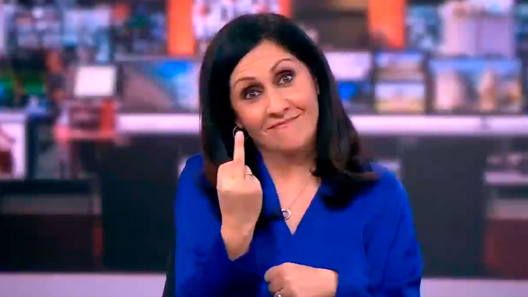 Maryam Moshiri, presentadora de la BBC.