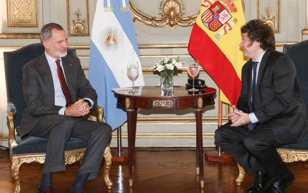 El Rey Felipe VI y Javier Milei