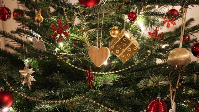 ¿Cuál es el árbol más sostenible de Navidad: artificial o natural?