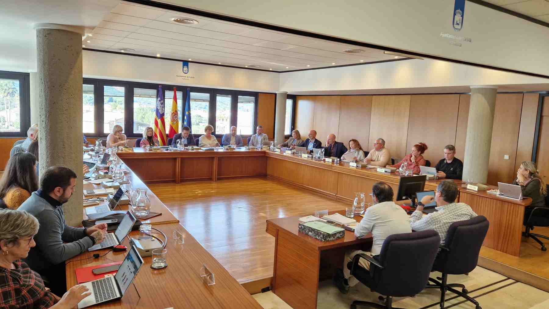El pleno de Calvià ha aprobado el presupuesto para el año 2024 que asciende a 128 millones de euros.