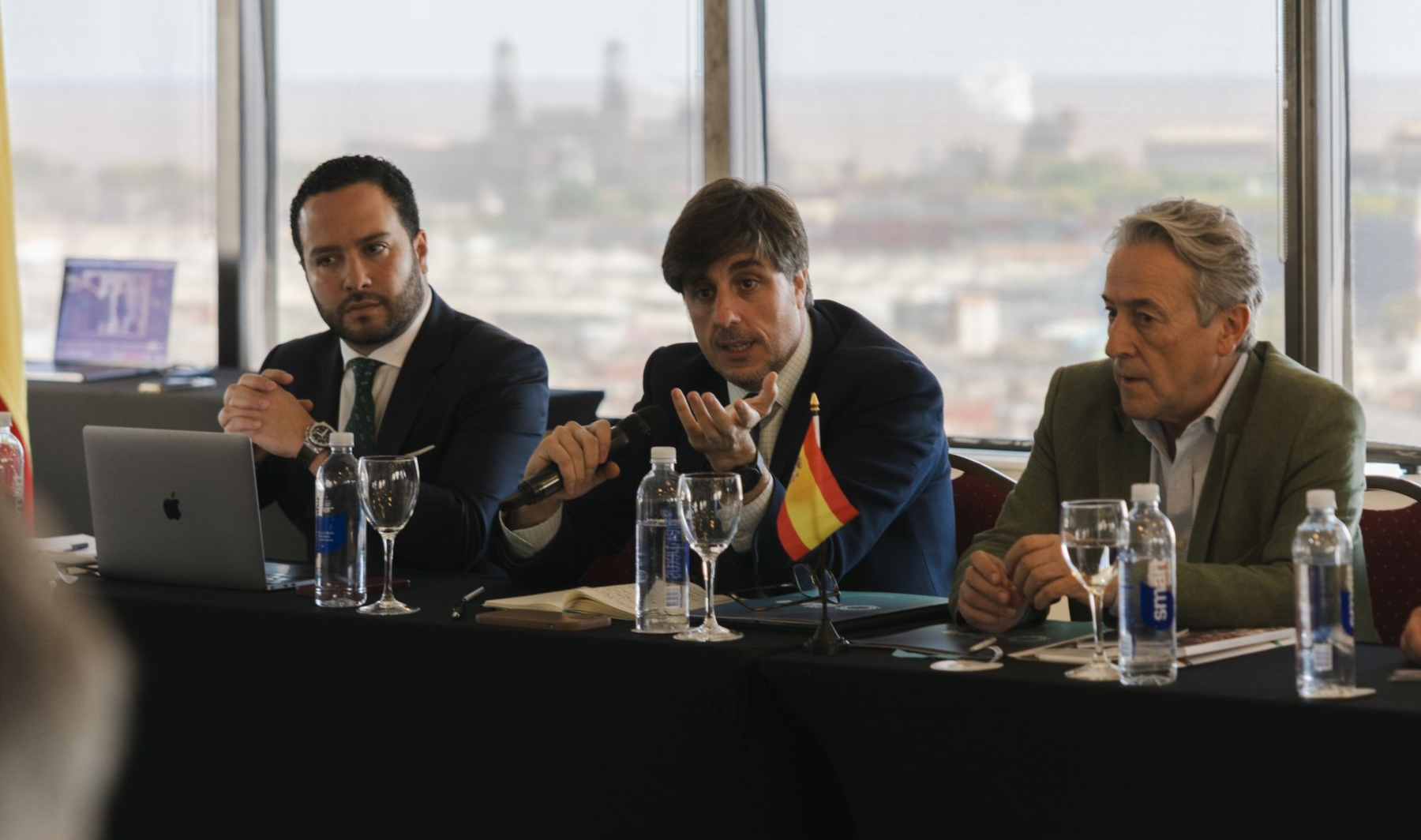 Eduardo Cader, Jorge Martín Frías y Hermann Tertsch
