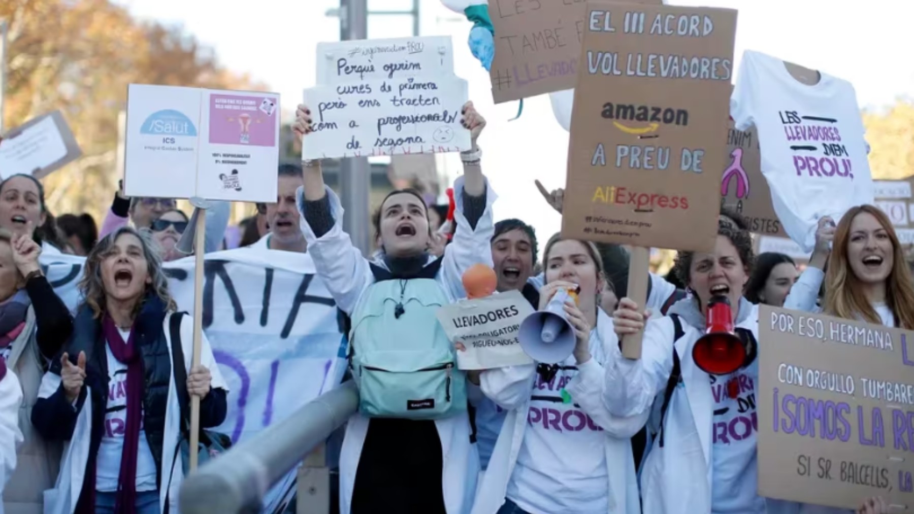 Huelga indefinida de las enfermeras en Cataluña.