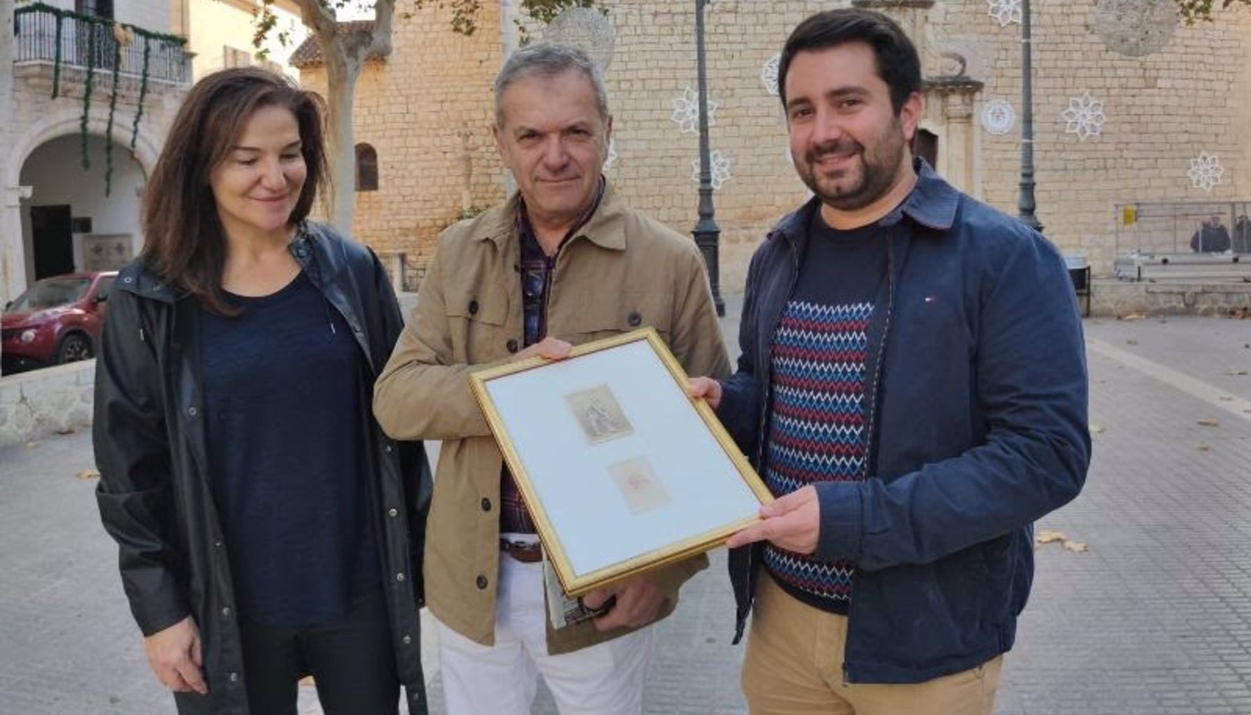 Alaró recibe en donación la fotografía más antigua de los Cossiers.