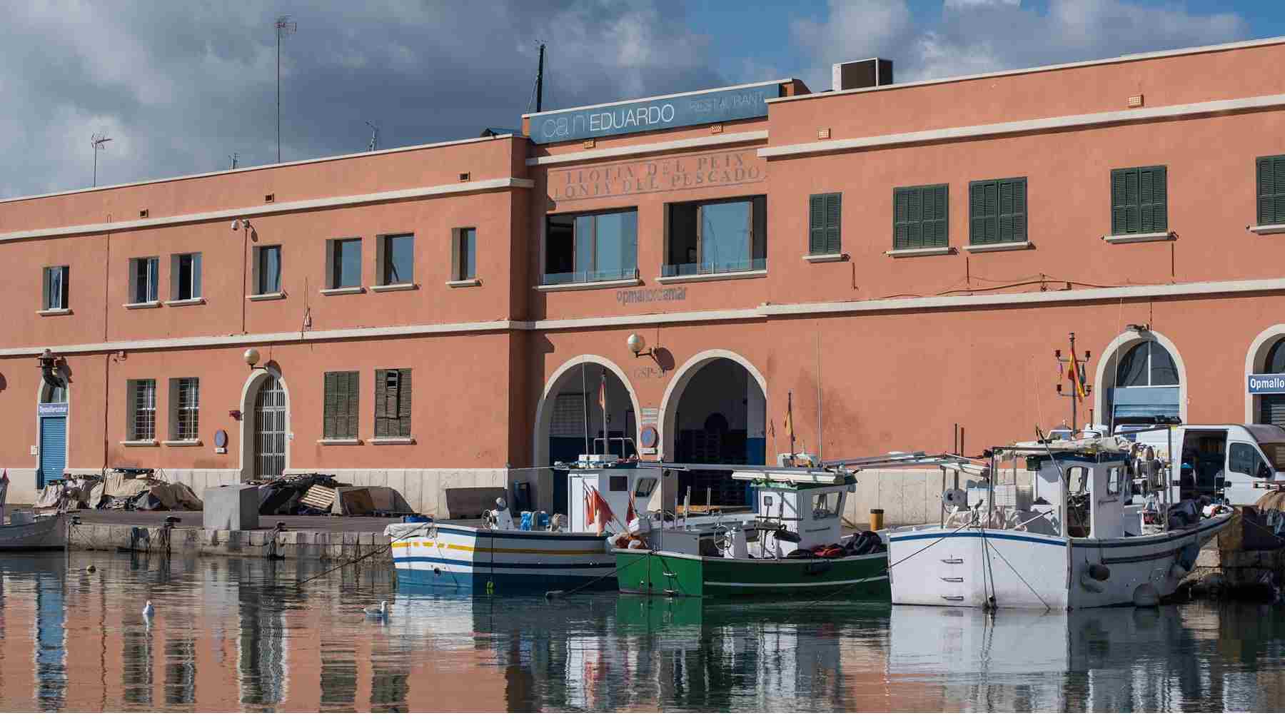 La APB saca a concurso la explotación comercial de la lonja de pescado de Palma.