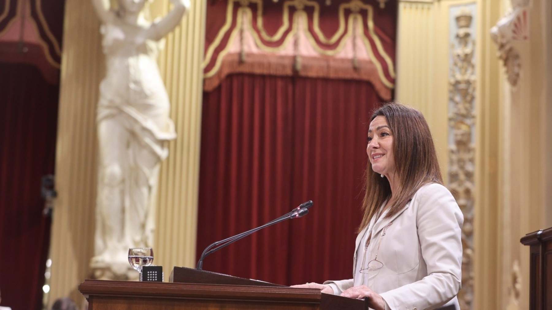 La consellera de Vivienda,  Marta Vidal, en el debate de presupuestos en el Parlament.