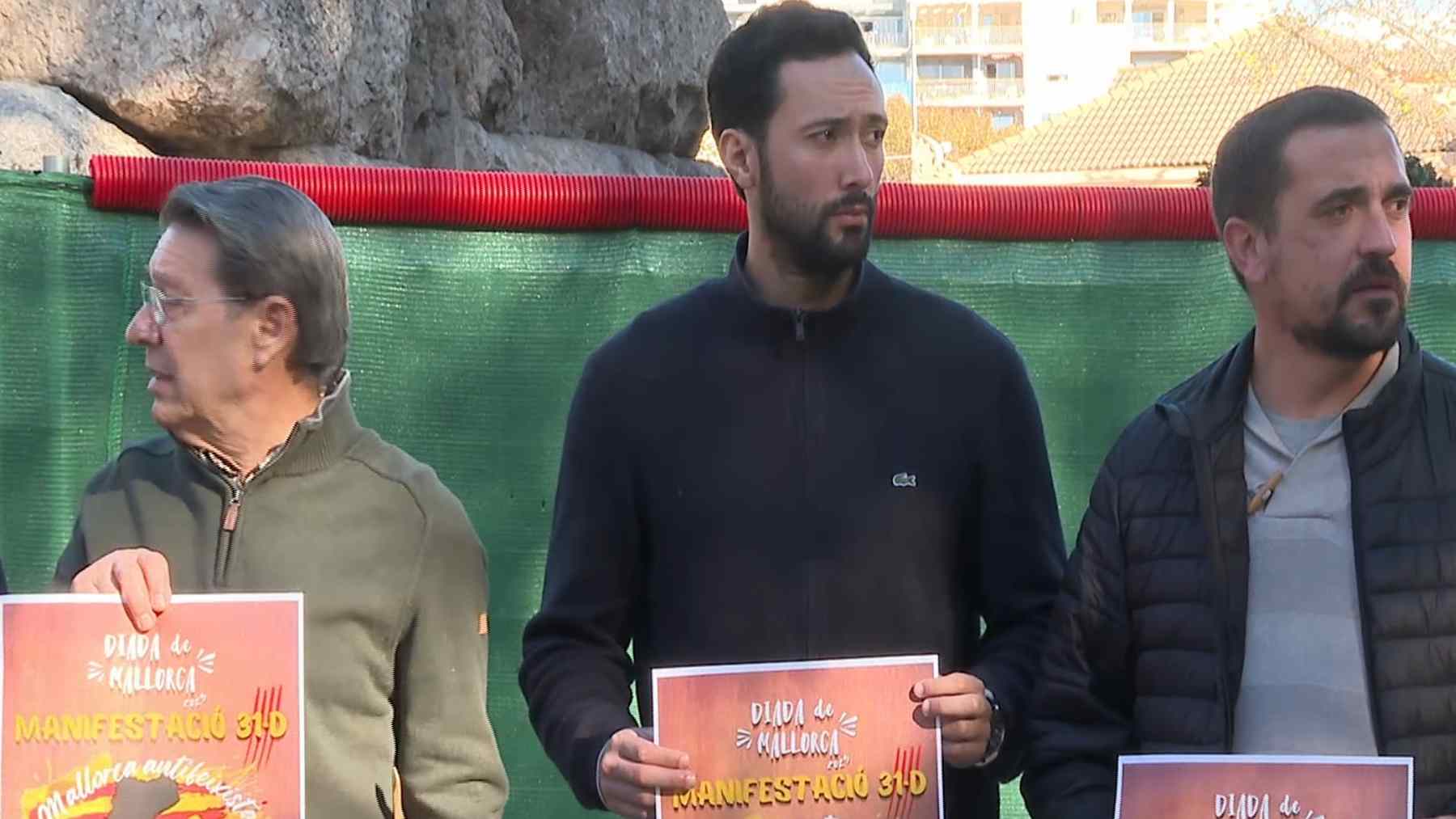 Valtònyc en la Plaza de España de Palma en la presentación de la manifestación independentista del próximo día 30.