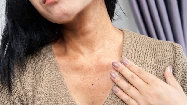 Los mejores consejos para lucir una piel del cuello joven y tersa a partir de los 50