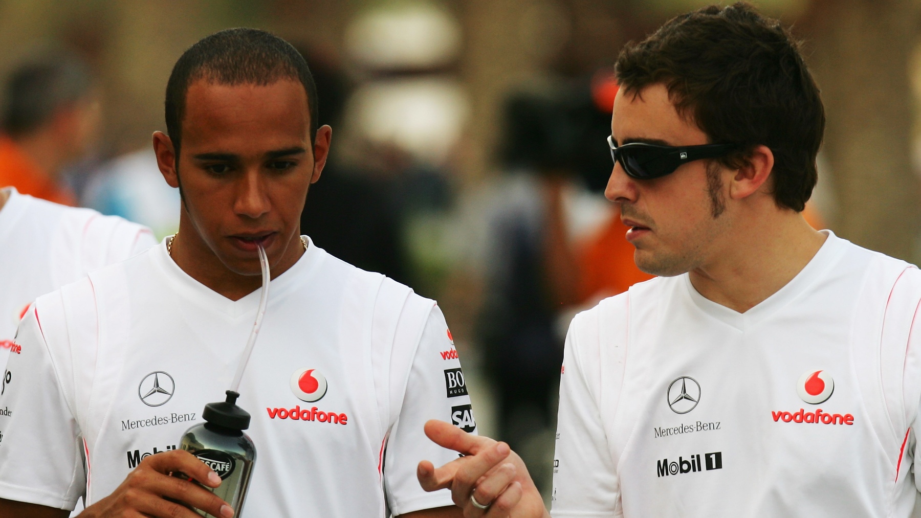Fernando Alonso y Lewis Hamilton durante el Mundial de 2007 con McLaren. (Getty)