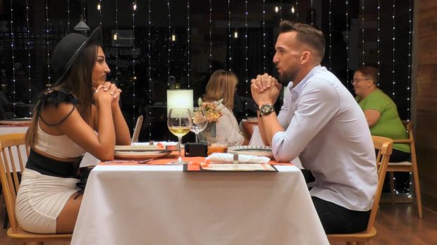 Rafael y Seiri en 'First Dates'.