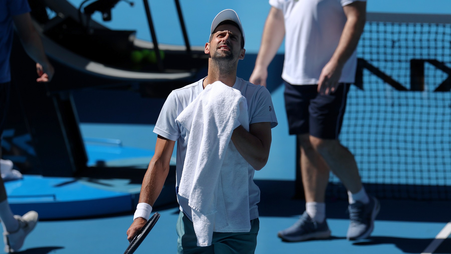Novak Djokovic, en un entrenamiento en el Open de Australia. (Getty)