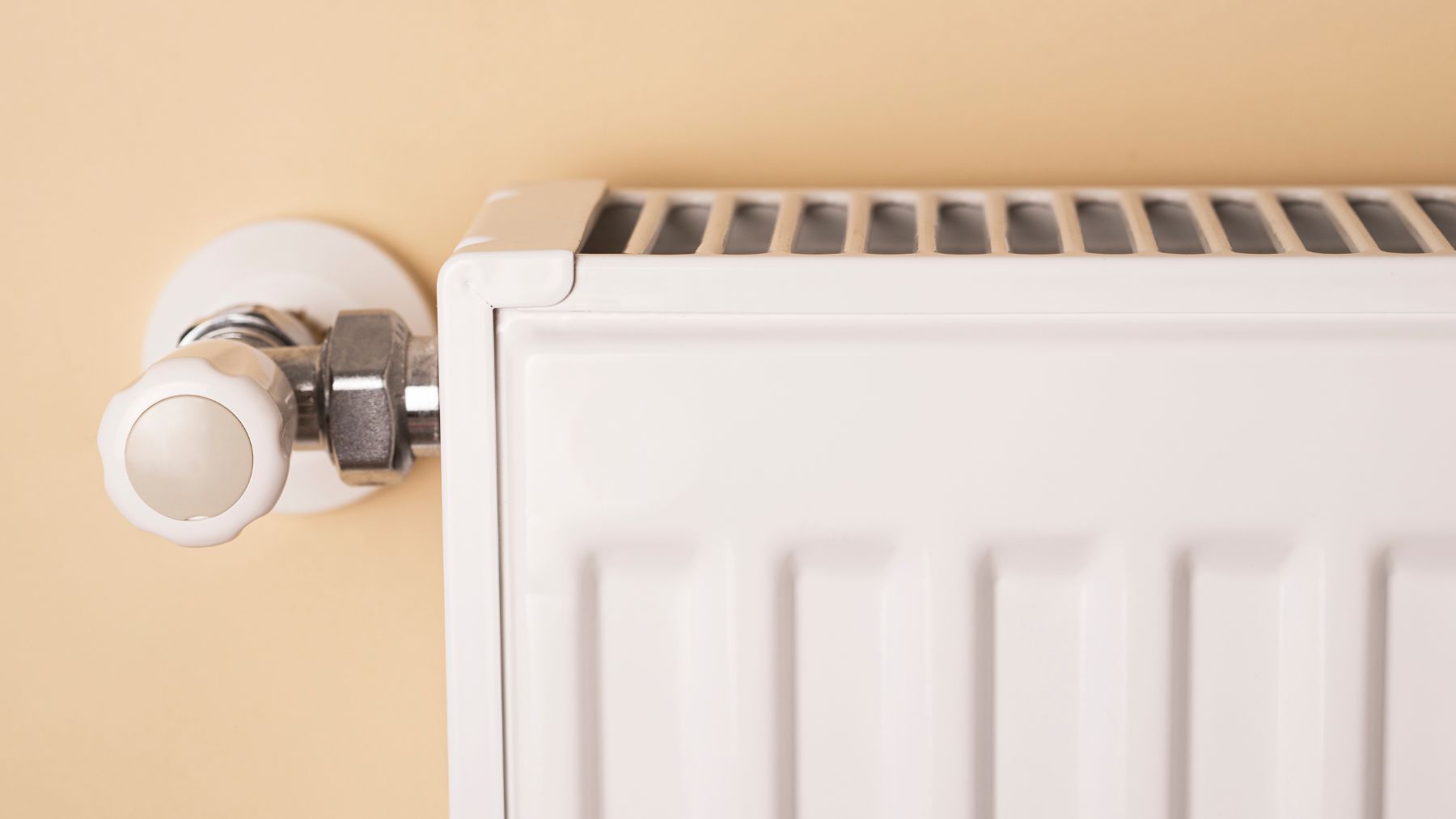 Cómo limpiar los radiadores de tu casa de la mejor forma