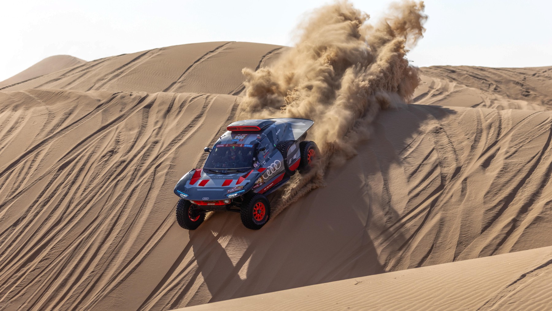 Carlos Sainz durante una etapa del Dakar 2024. (EFE)