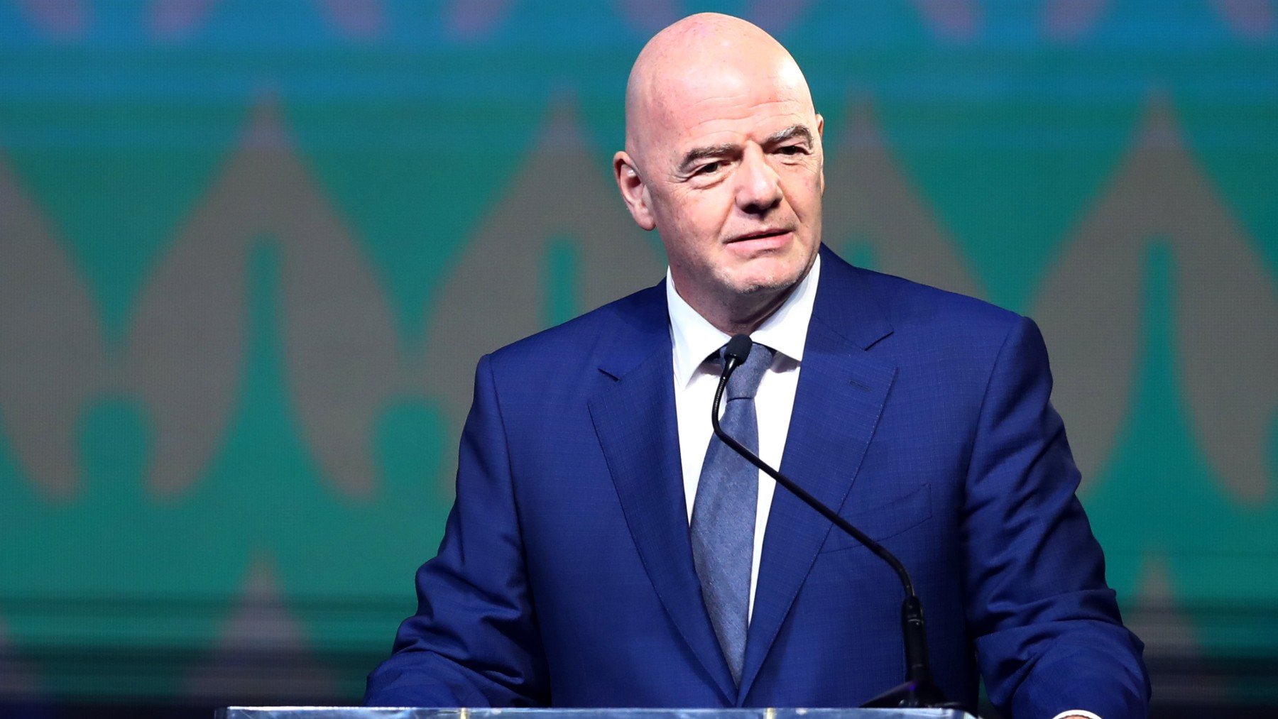 Infantino preside un acto de la FIFA (Getty)