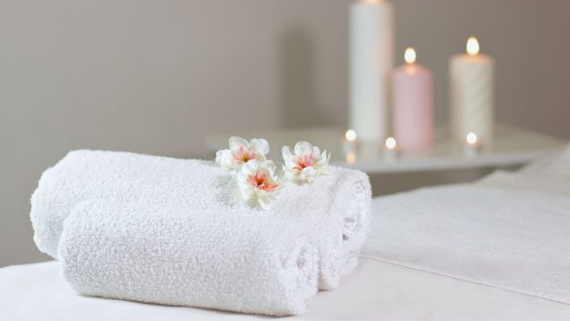 El truco de los hoteles para que tus toallas parezcan nuevas