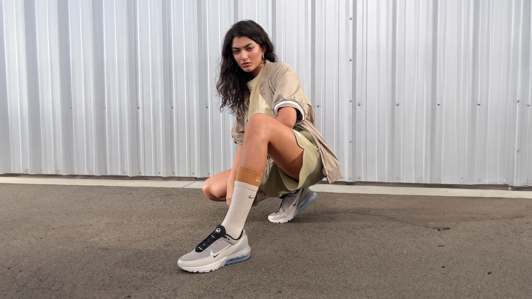 Estas zapatillas Nike Air Max para mujer que están arrasando ahora están a mitad de precio: ¡chollazo!