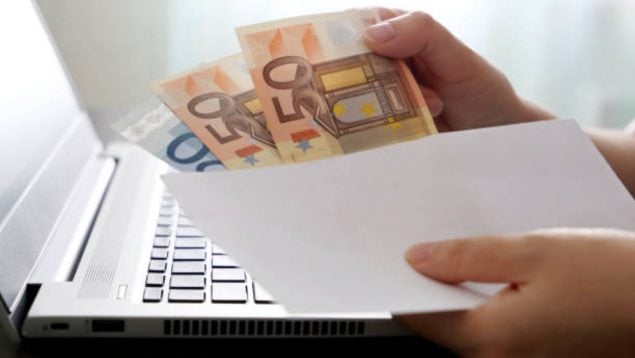 El método del 1 y el 100: infalible para ahorrar 5.000 euros en muy poco tiempo