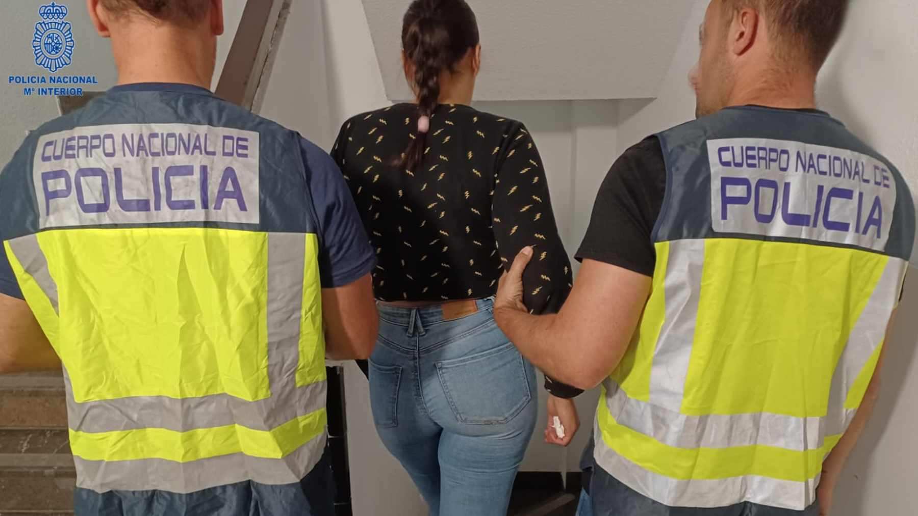 Detenida una mujer por robo con violencia, hurto, estafa, coacciones y amenazas en Palma. POLICÍA NACIONAL