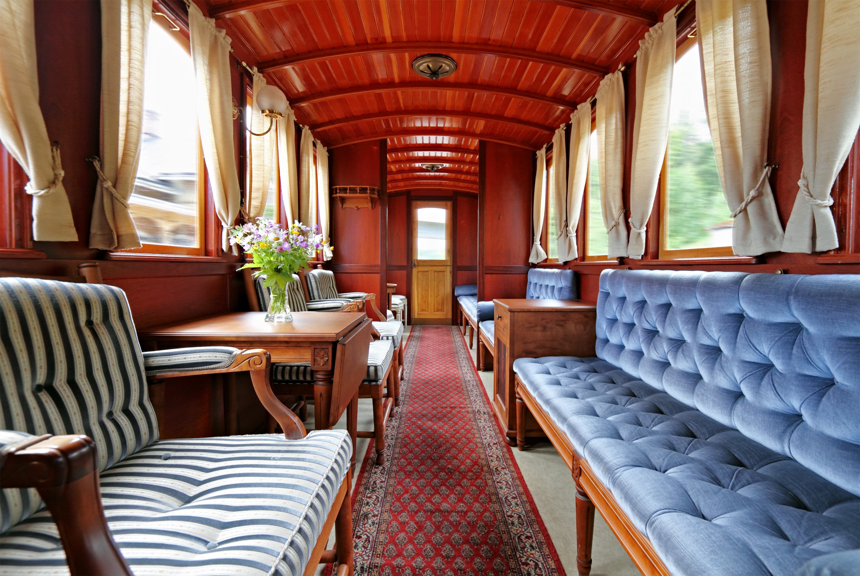 El encanto del Orient Express llega a España: viaje de lujo de San Sebastián a Santiago de Compostela