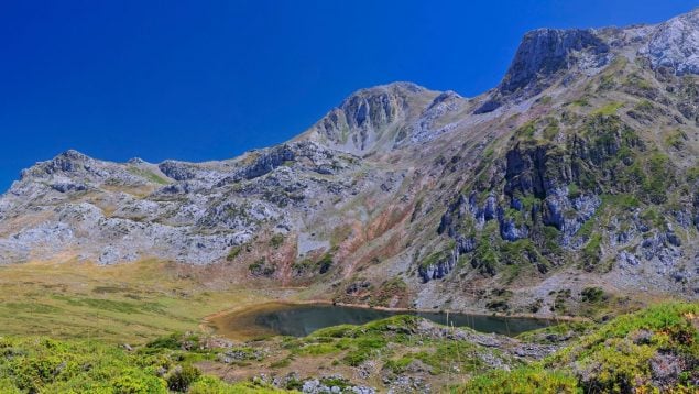 Este pueblo asturiano tiene unas cabañas con jacuzzi ideales para una escapada en pareja