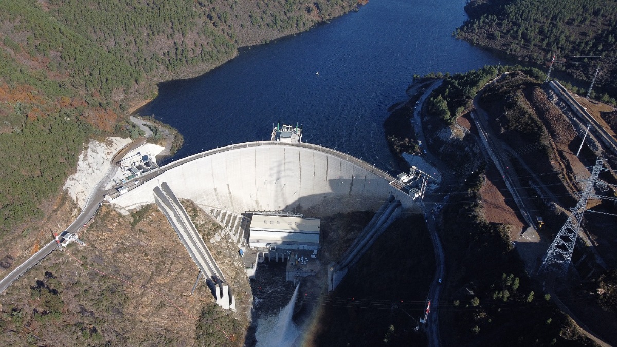 El Complejo Hidroeléctrico de Tâmega está formado por tres centrales