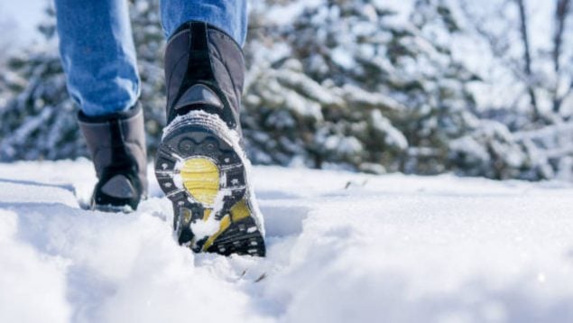 Son las botas de nieve y apreski impermeables más vendidas del Decathlon:  llévatelas por sólo 14,99 €