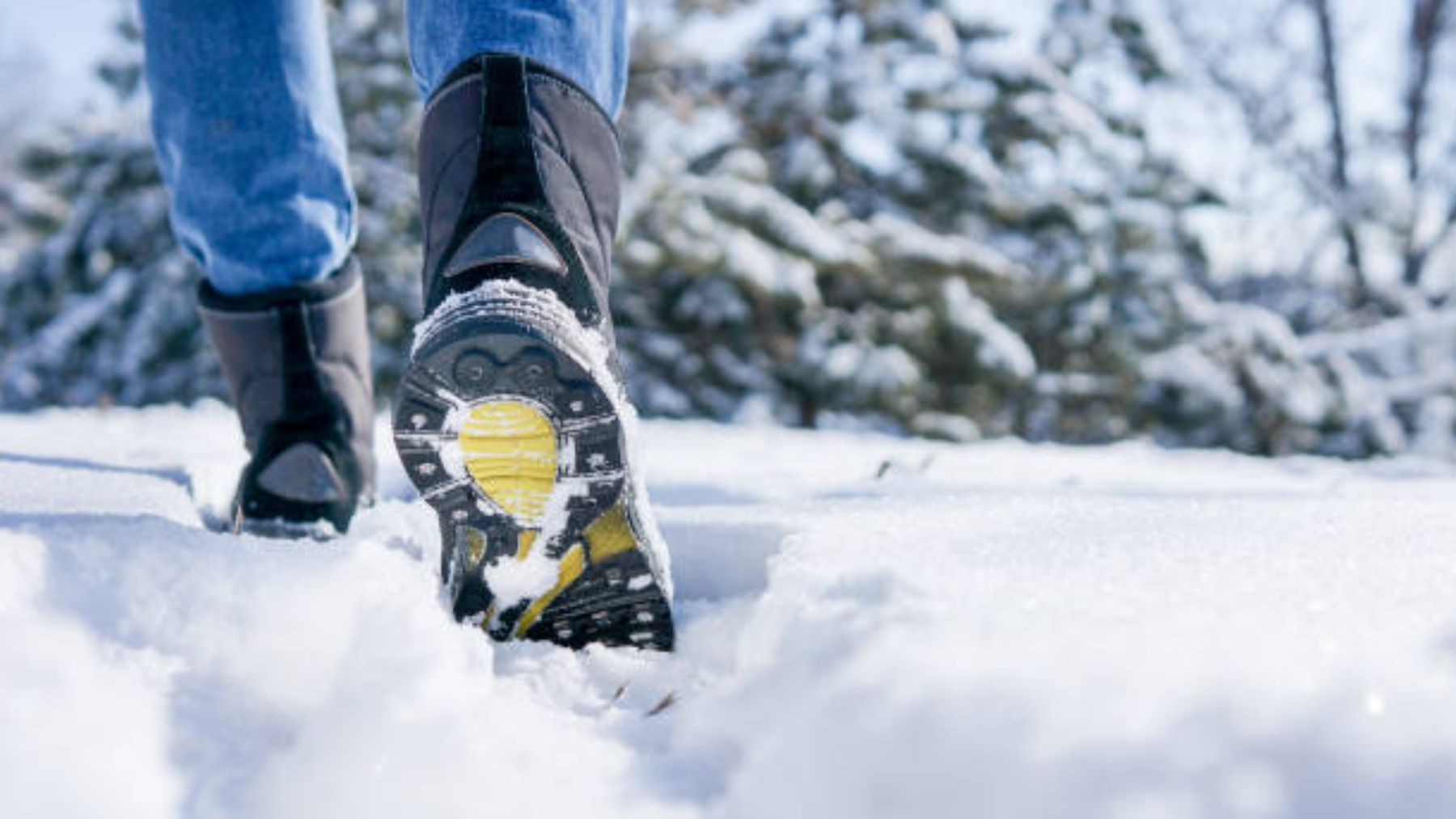 Descubre las botas de nieve que arrasan en Decathlon