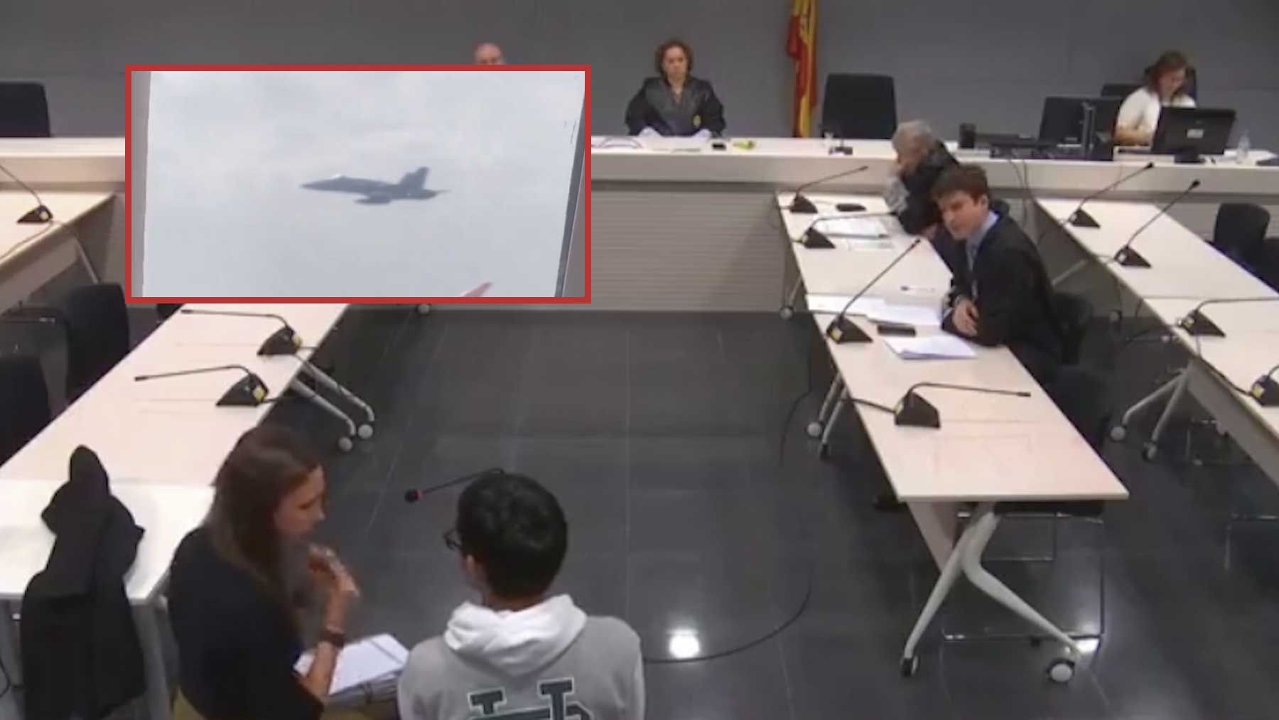 El joven que dio un falso aviso de bomba en un vuelo a Menorca se enfrenta a una multa de 100.000 euros.