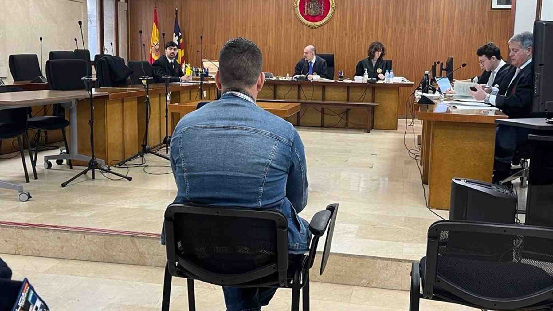 Hombre juzgado por una agresión al propietario de un restaurante de Mallorca para robarle. EUROPA PRESS