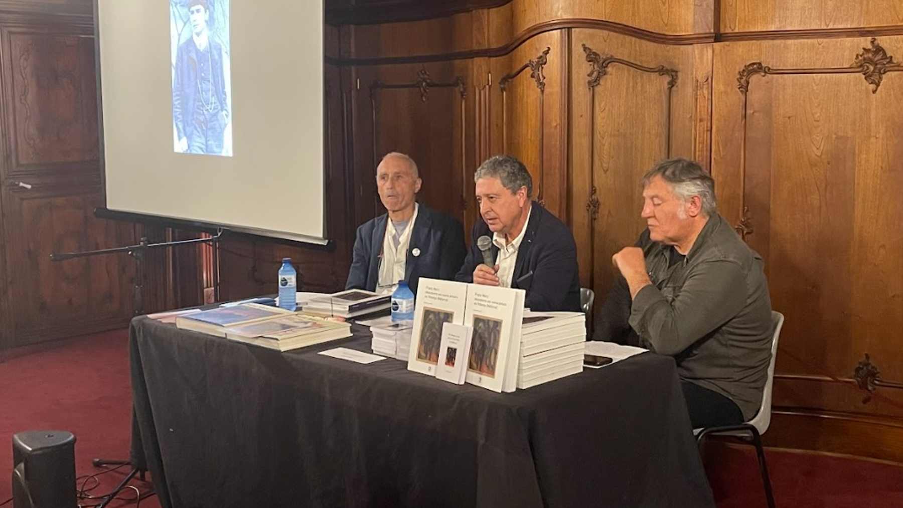Carlos Jover y Tomeu Lamo, en la presentación de sus libros sobre la obra de Franz Marc descubierta en Pollença.