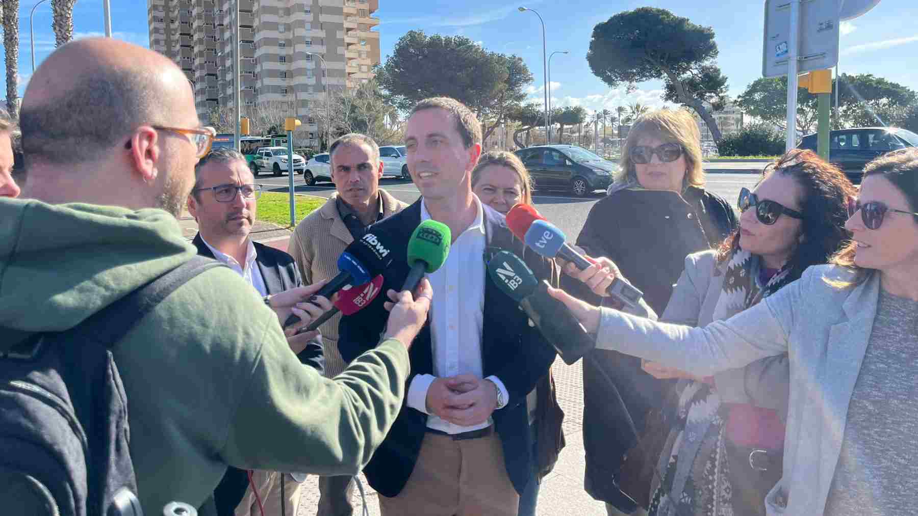 El presidente del Consell de Mallorca y del PP insular, Llorenç Galmés, en declaraciones a los medios.