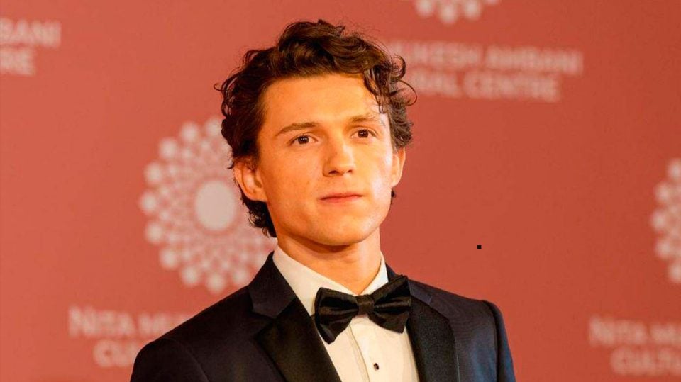 Tom Holland se une a lo nuevo de Christopher Nolan: un salto ...