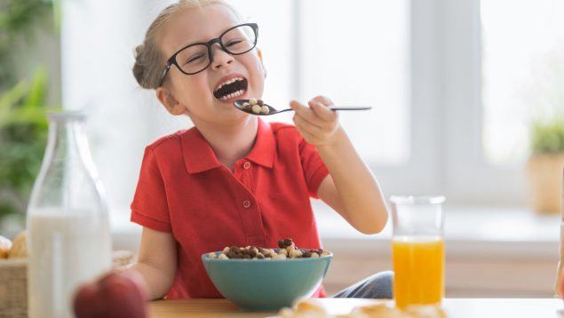 Harvard tiene las claves para darle a los niños el desayuno más saludable: 