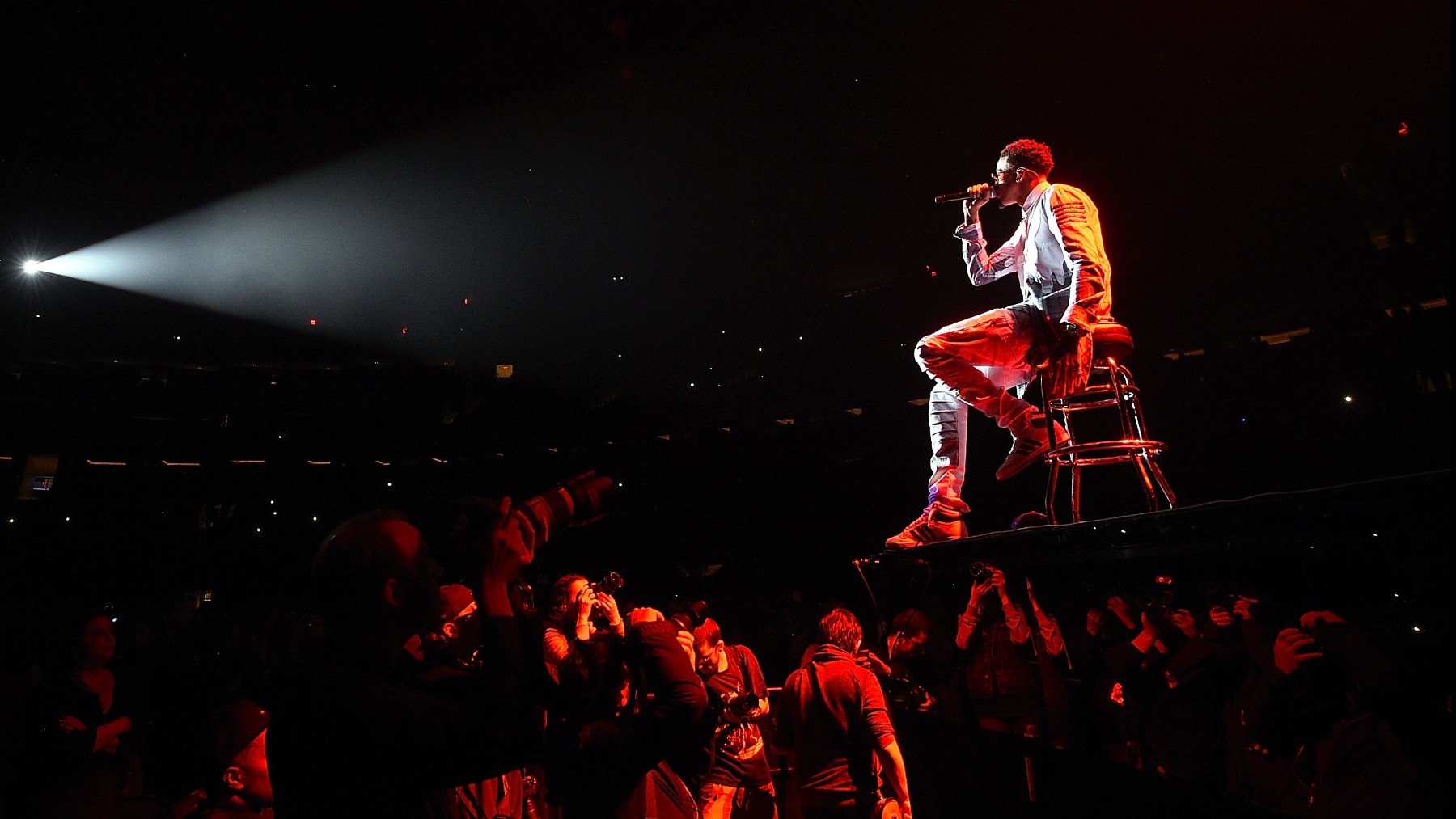 Usher, durante un concierto en el Madison Square Garden. (Getty)
