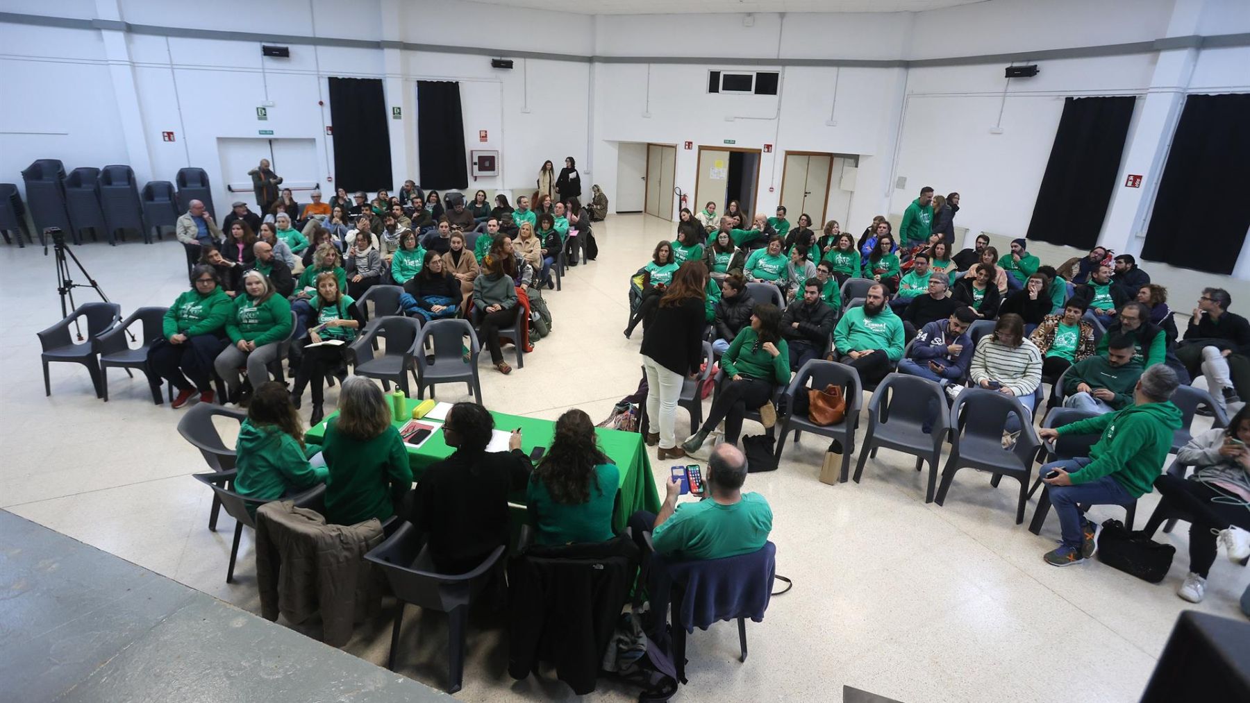 Celebración en Inca de la primera reunión en siete años de la  Asamblea de docentes, (Europa Press)