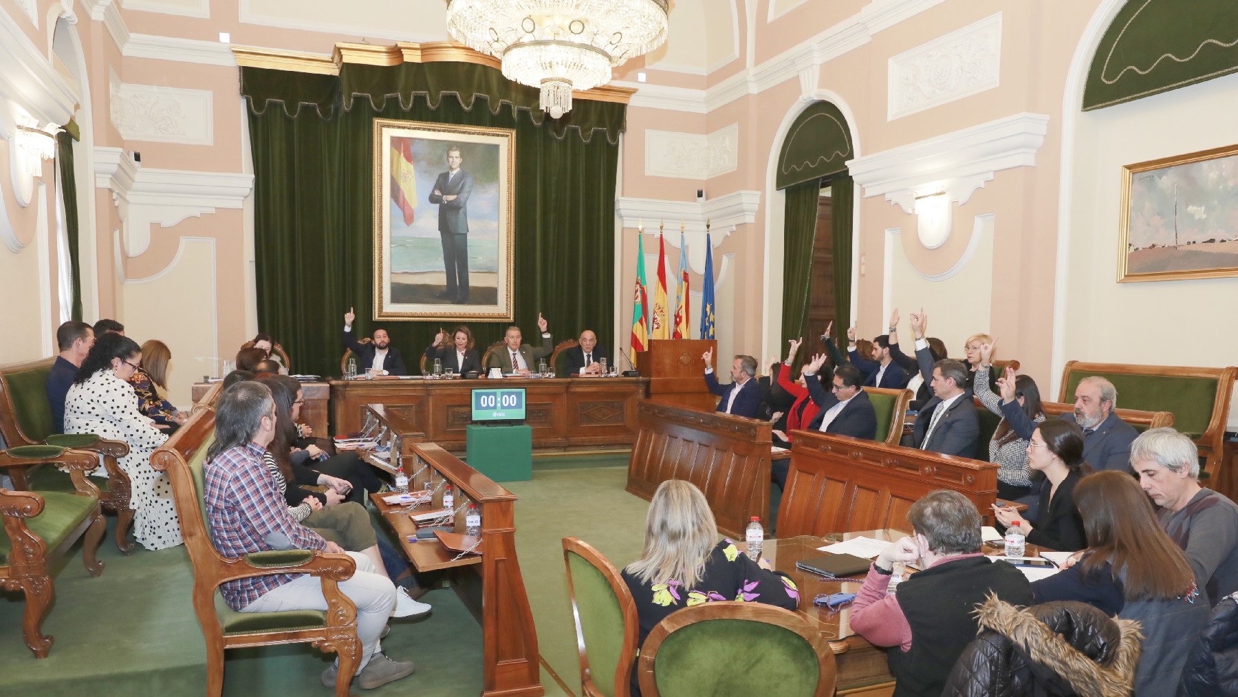 Votación en el pleno del Ayuntamiento de Castellón.