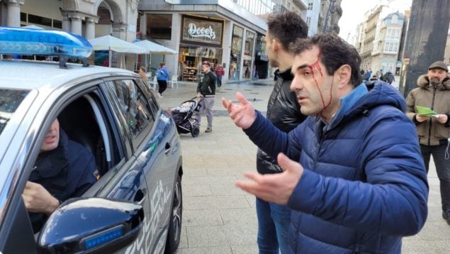 Vox denuncia una agresión a un miembro de su lista electoral en Pontevedra
