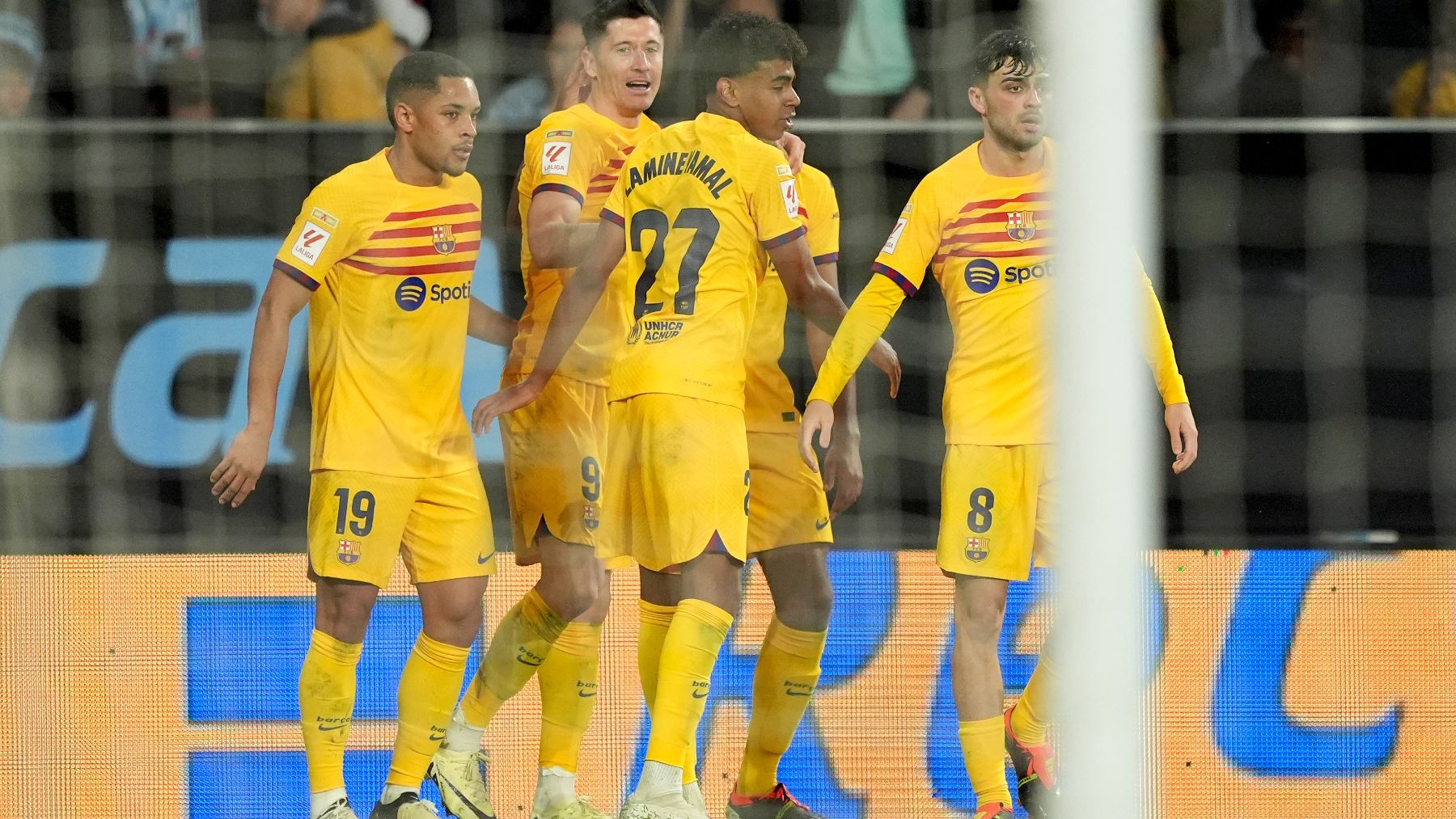 Los jugadores del Barcelona celebran un gol en Vigo (Getty)