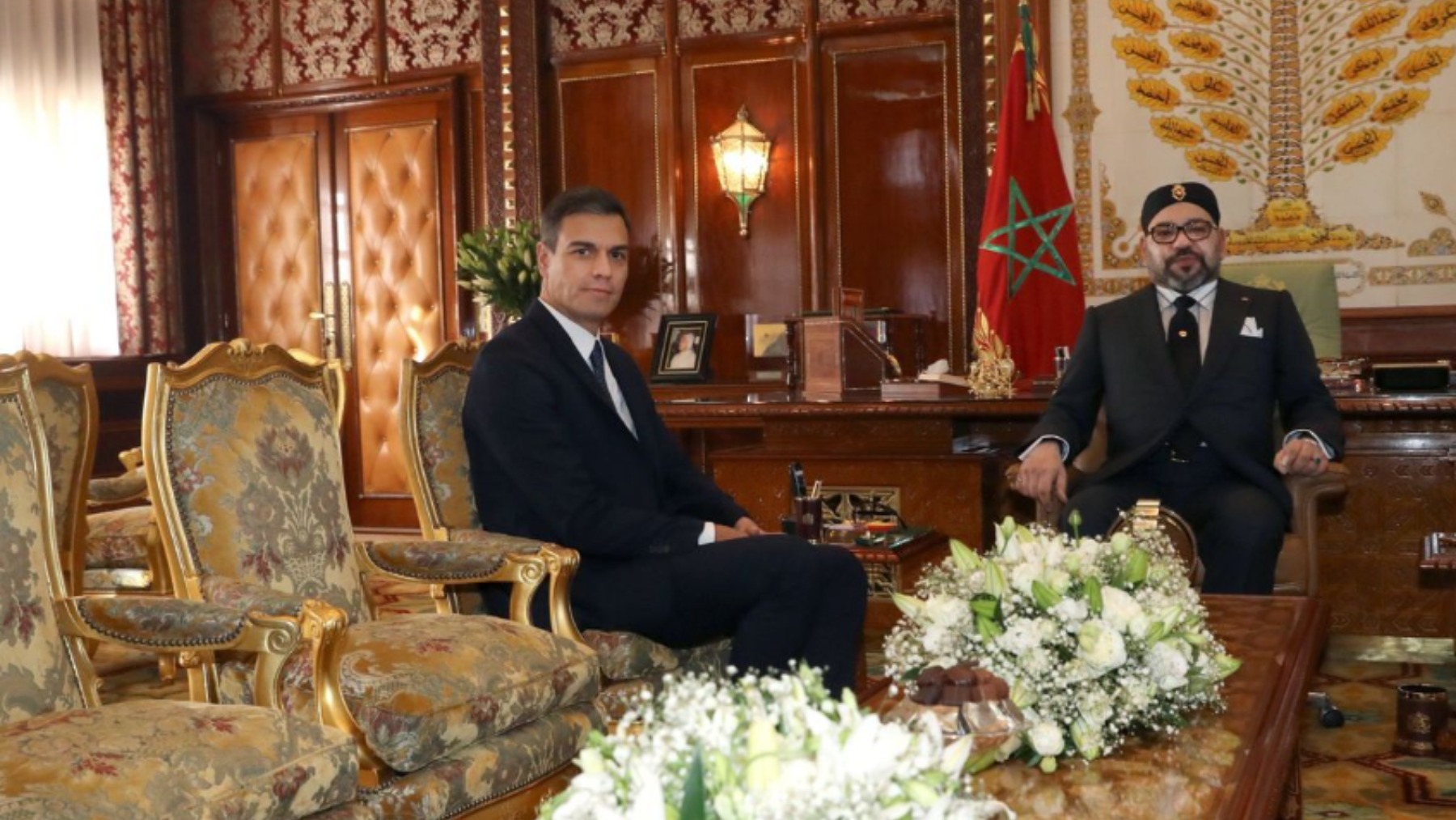 Pedro Sánchez con el Rey de Marruecos en Rabat.