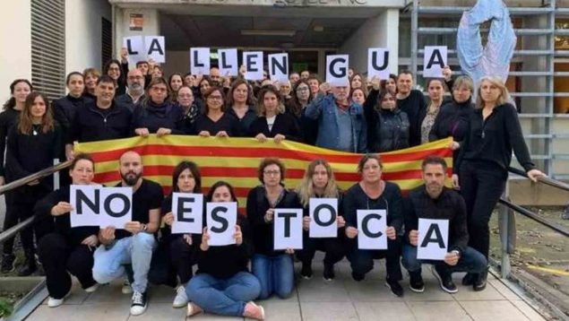 Catalán independentistas, docentes catalán