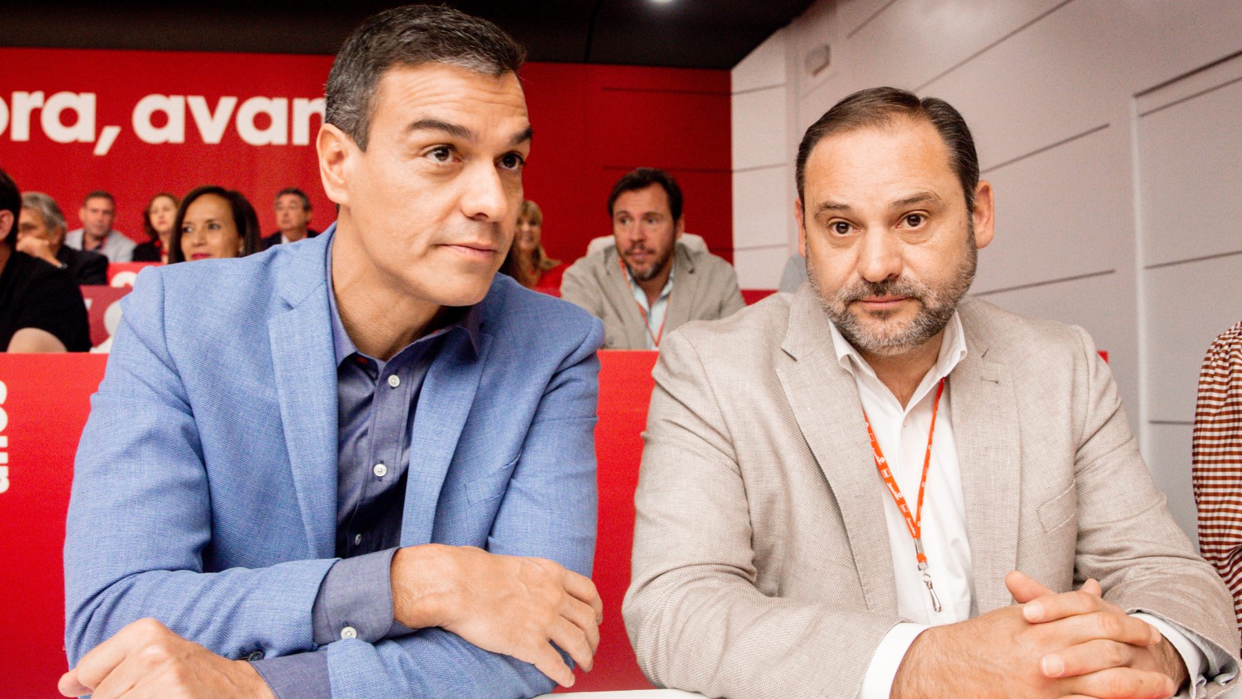 Pedro Sánchez y José Luis Ábalos. (Foto: EP)
