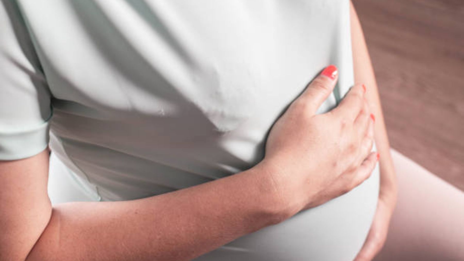Causas y cómo tratar el dolor de ombligo durante el embarazo