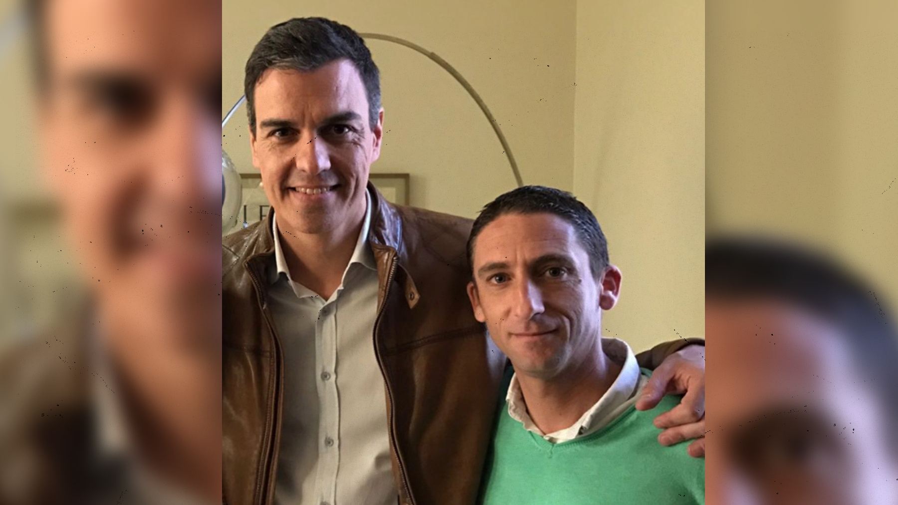 El empresario y militante del PSOE de Córdoba en una foto con Pedro Sánchez en 2019.