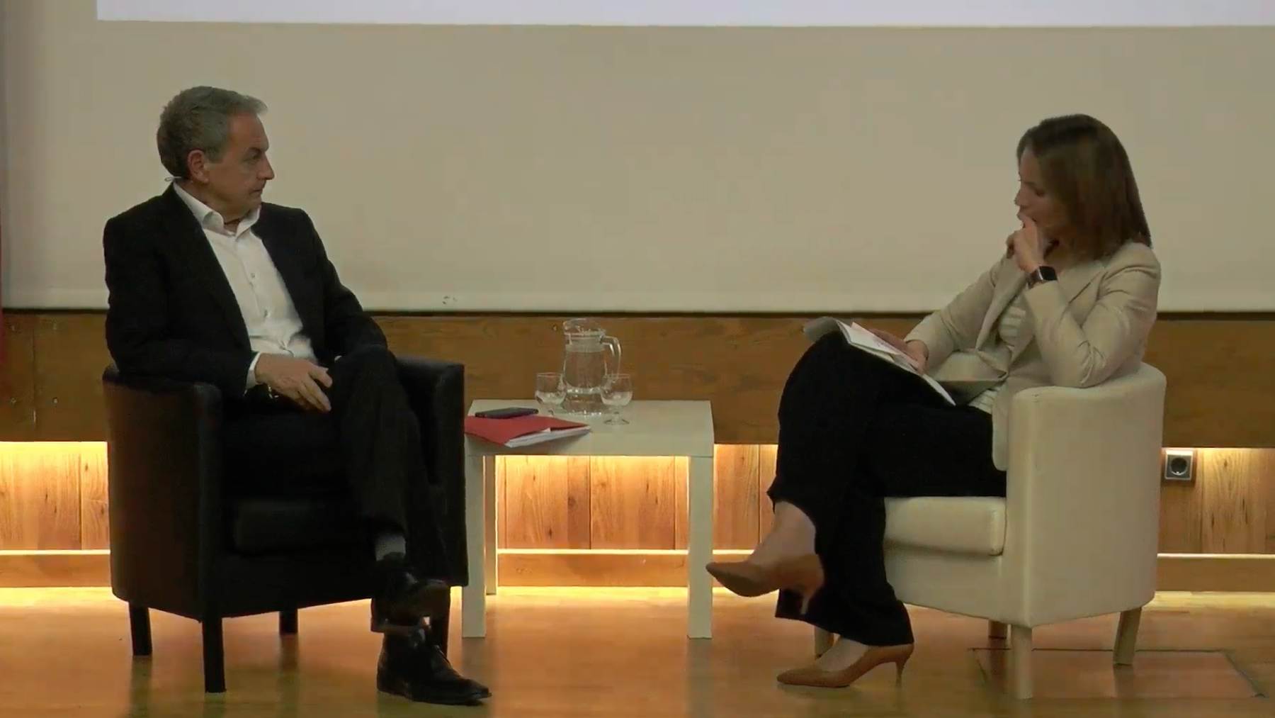 José Luis Rodríguez Zapatero y Silvia Intxaurrondo, en el debate sobre RTVE.