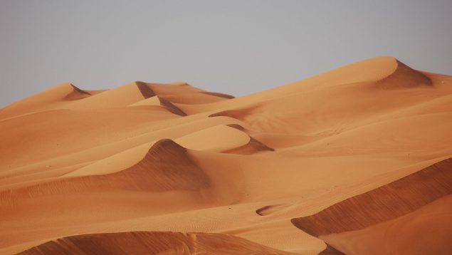 ¿Está creando Dubái lluvia artificial en pleno desierto? Te explicamos cómo lo hacen
