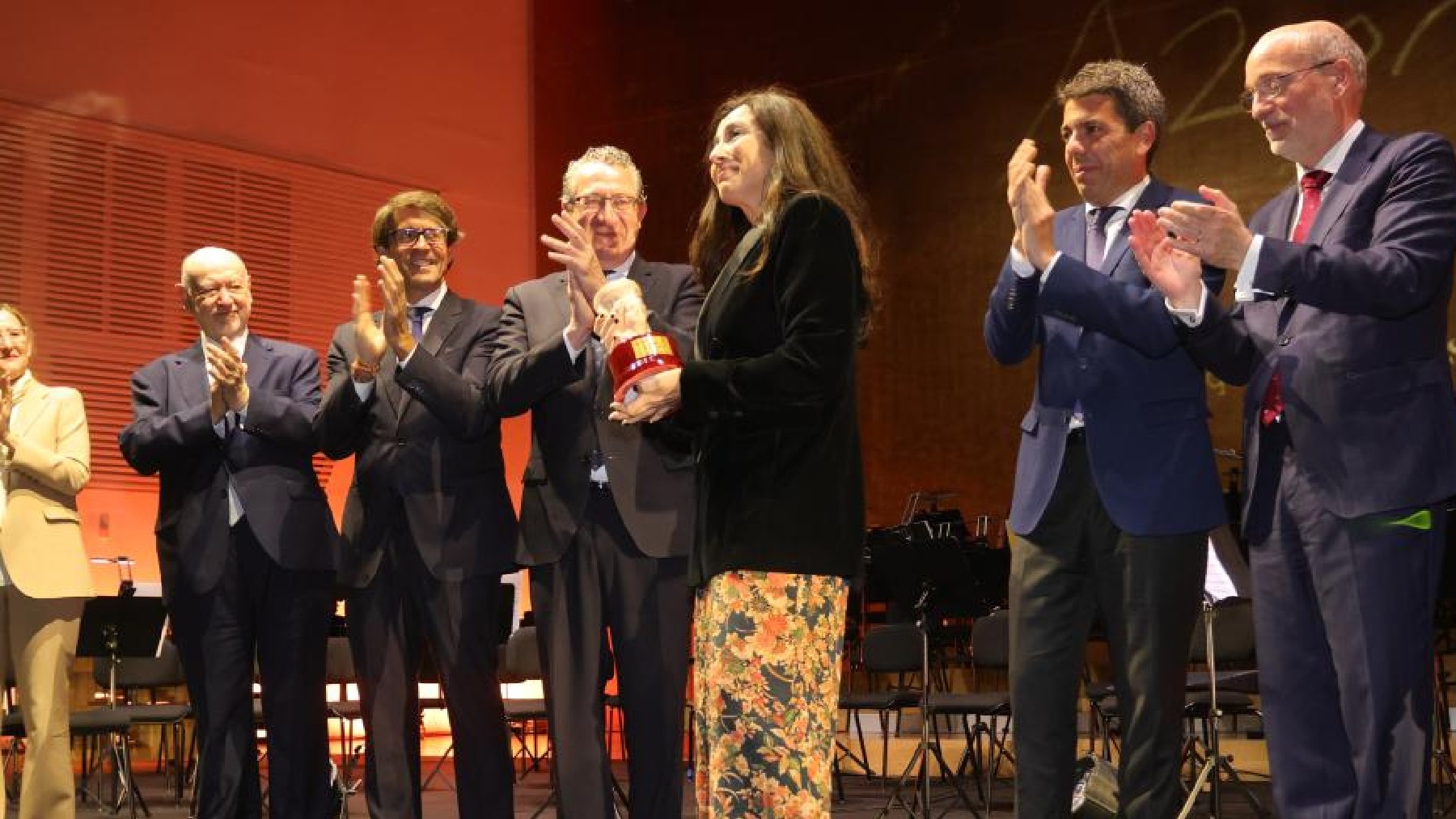 En primer término, Cristina López Barrio, ganadora del ‘XXXI Premio Azorín’.