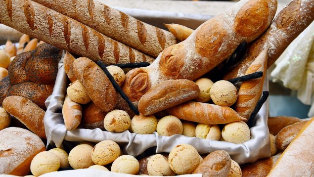 Cómo saber si el pan que te vas a comer es saludable